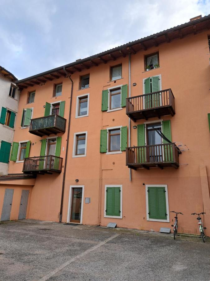 Ferienwohnung Casa Vacanze S.Tomaso Riva del Garda Exterior foto